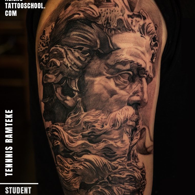 Student Tattoo - Aliens Tattoo School - Tennis Ramteke